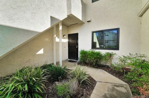 3649 Avocado Village Ct, La Mesa, CA 91941-8319