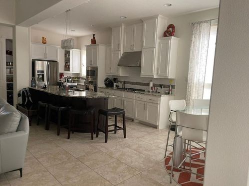 7323 Ridgepoint Dr, Irving TX  75063 exterior