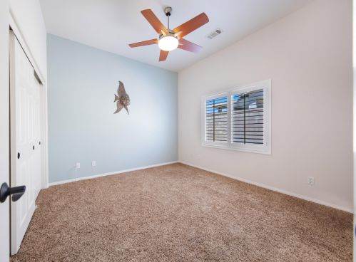 981 Park Ave, San Jacinto CA  92583-5407 exterior