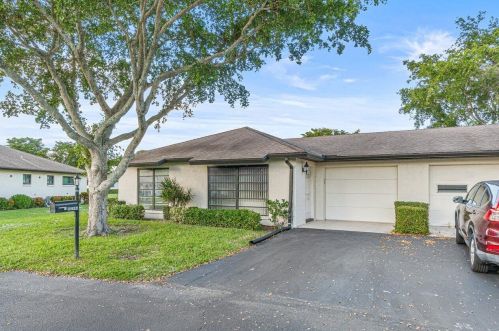 10244 Dovewood Ln, Boynton Beach, FL 33436-4010