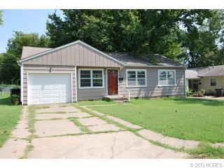 1944 Johnstone Pl, Bartlesville, OK 74003-6130