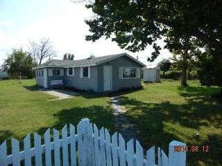 195907 7th Ave, Kennewick, WA 99337-8647