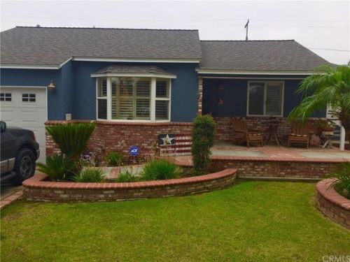 5419 Oliva Ave, Lakewood, CA 90712-1632