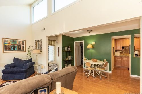 5 Quince Ct, Ridgefield, CT 06877-3340