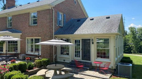 1070 Tudor Ln, Florence KY  41042-9647 exterior