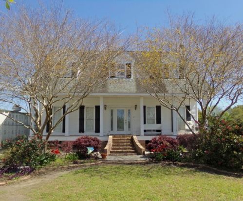 18031 Highway 3235, Galliano, LA 70354-3642