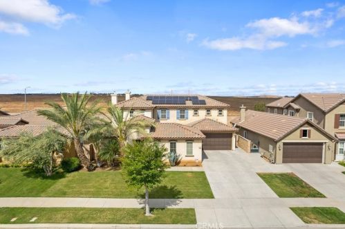 5702 Segovia Way, Bakersfield, CA 93306-7456
