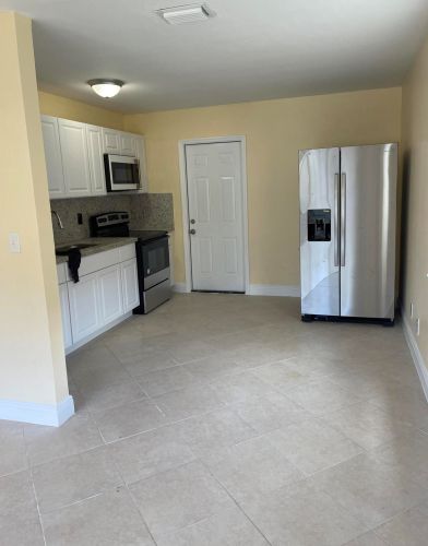 2357 Clubhouse Dr, West Palm Beach FL  33409-6233 exterior