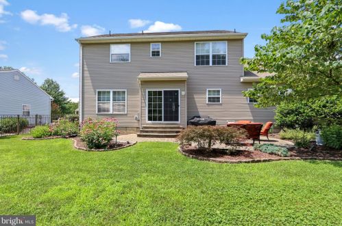 233 Beech Ln, Swedesboro NJ  08085-4033 exterior