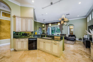 8048 Valhalla Dr, Delray Beach FL  33446-9513 exterior