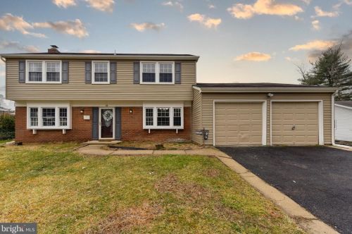 23 Topeka Pass, Willingboro NJ  08046-4111 exterior