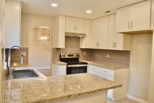 2416 Woodvale Dr, Modesto CA  95355-9581 exterior