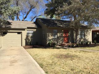 2710 30th St, Lubbock, TX 79410-3412
