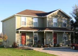 306 Baker St, Baldwin KS  66006-3083 exterior