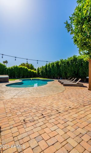 4531 Emile Zola Ave, Phoenix AZ  85032-6416 exterior