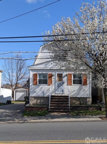 64 New Brunswick Ave, Perth Amboy, NJ 08861-2241