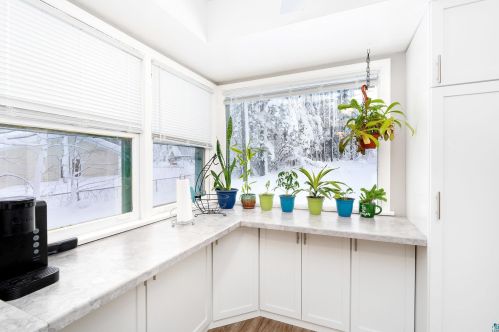 541 Anderson Rd, Duluth MN  55811-5403 exterior