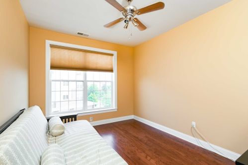 335 Regency Dr, Fishkill NY  12524-4937 exterior