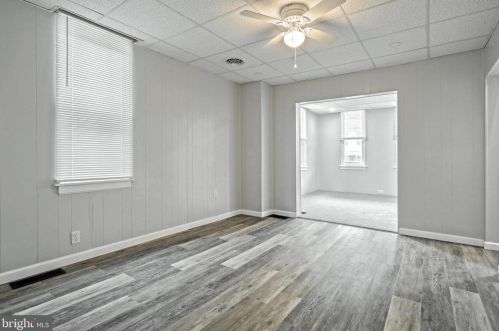 135 Charles St, Red Lion PA  17356-1603 exterior