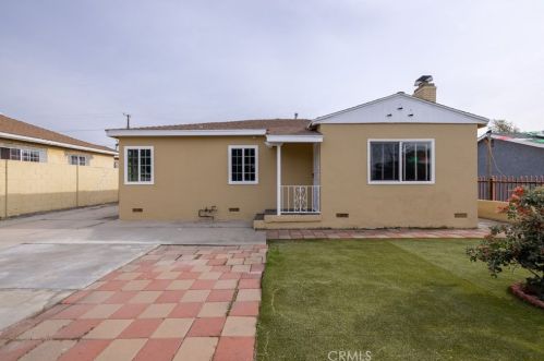 7526 Troost Ave, North Hollywood, CA 91605-3305