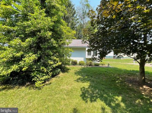 504 Church St, Charles Town WV  25414-1314 exterior