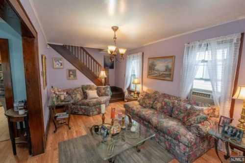 7 Concord Ave, Maplewood NJ 07040-3236 exterior