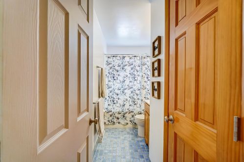 769 Brookdale Dr, West Jefferson OH  43162-1057 exterior