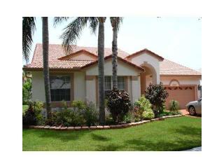 2909 Stockholm Ave, Hollywood, FL 33026-4701