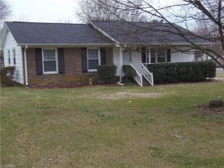 1205 Jonestown Rd, Winston Salem, NC 27103-6130