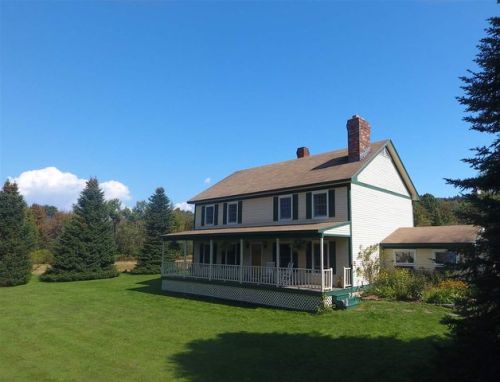 2074 Cote Hill Rd, Morrisville, VT 05661-9150