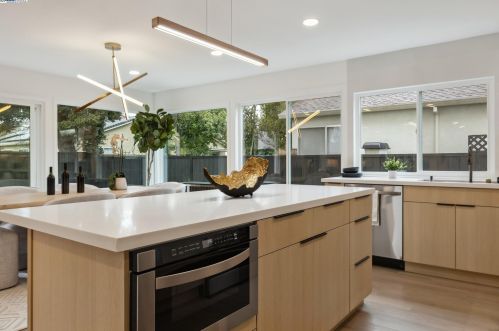 275 Clearpark Cir, San Jose CA exterior