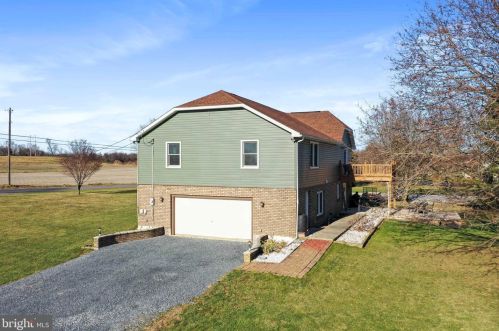 13218 Gearhart Rd, Upton PA  17225-9518 exterior