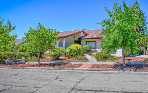 607 Crestmont Dr, Santa Rosa, CA 95409-2813
