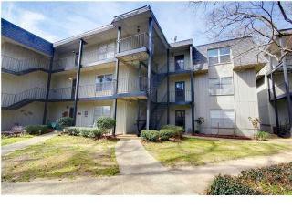 328 Riverbend Dr, Mobile AL  36605-6859 exterior