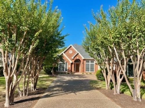 8309 Elander Dr, Austin TX  78750-7842 exterior