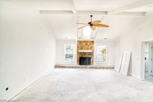 1224 Kittiwake Cir, Sanibel FL  33957-3608 exterior
