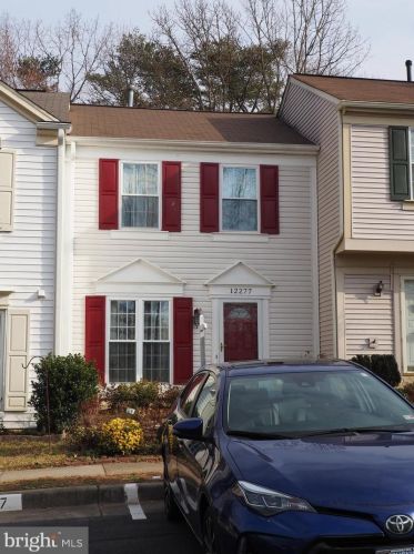 12277 Dapple Gray Ct, Woodbridge, VA 22192-6216