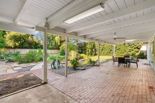 1278 Carmel Dr, Simi Valley CA  93065-4118 exterior