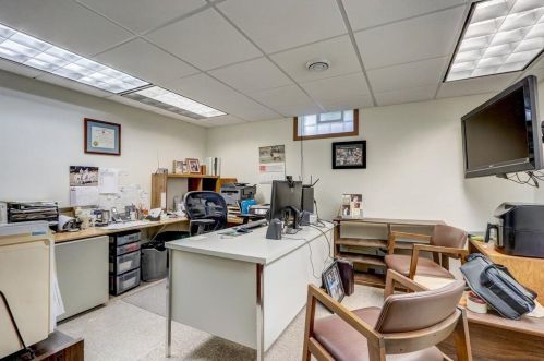 5361 Cambridge Ln, Milwaukee WI 53221-3200 exterior