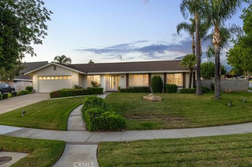 425 Winston Way, Upland CA  91786-2323 exterior