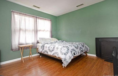 14 Foote Hill Rd, Northford CT  06472-1335 exterior