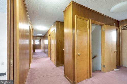 1200 Milltown Rd, Wilmington DE  19808-3004 exterior