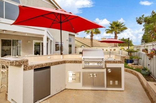 29416 Sunharbor Ct, Lake Elsinore CA  92530-7225 exterior