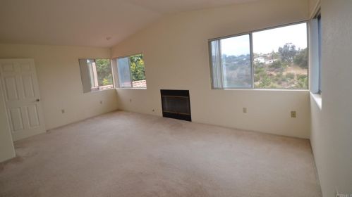 2914 Mobley St, San Diego CA 92123-3037 exterior