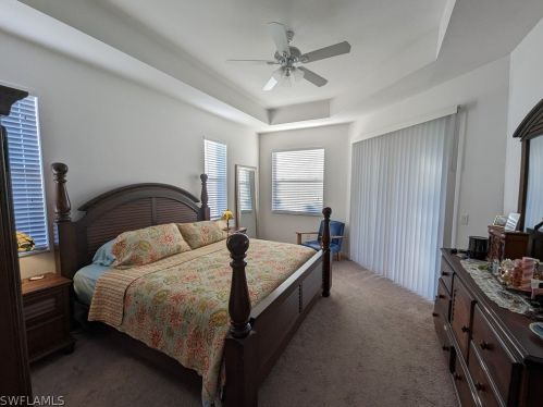 938 5th Pl, Cape Coral FL  33990-2828 exterior