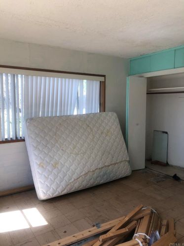 2264 Dryden Rd, El Cajon CA  92020-2824 exterior