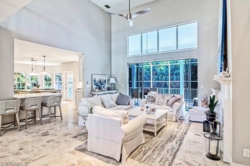 466 Sea Oats Dr, Sanibel FL  33957-5413 exterior