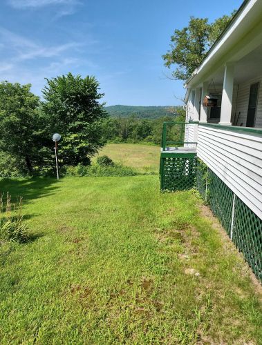 221 Stratford Rd, Northumberland, NH 03582-4046