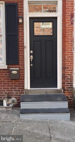 616 7th St, Wilmington, DE 19801-2050