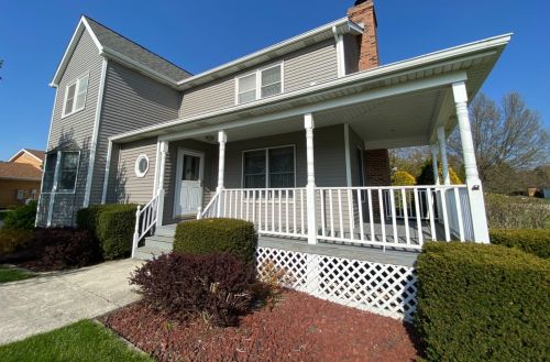4402 Bedford Rd, Valpo, IN 46383-1453